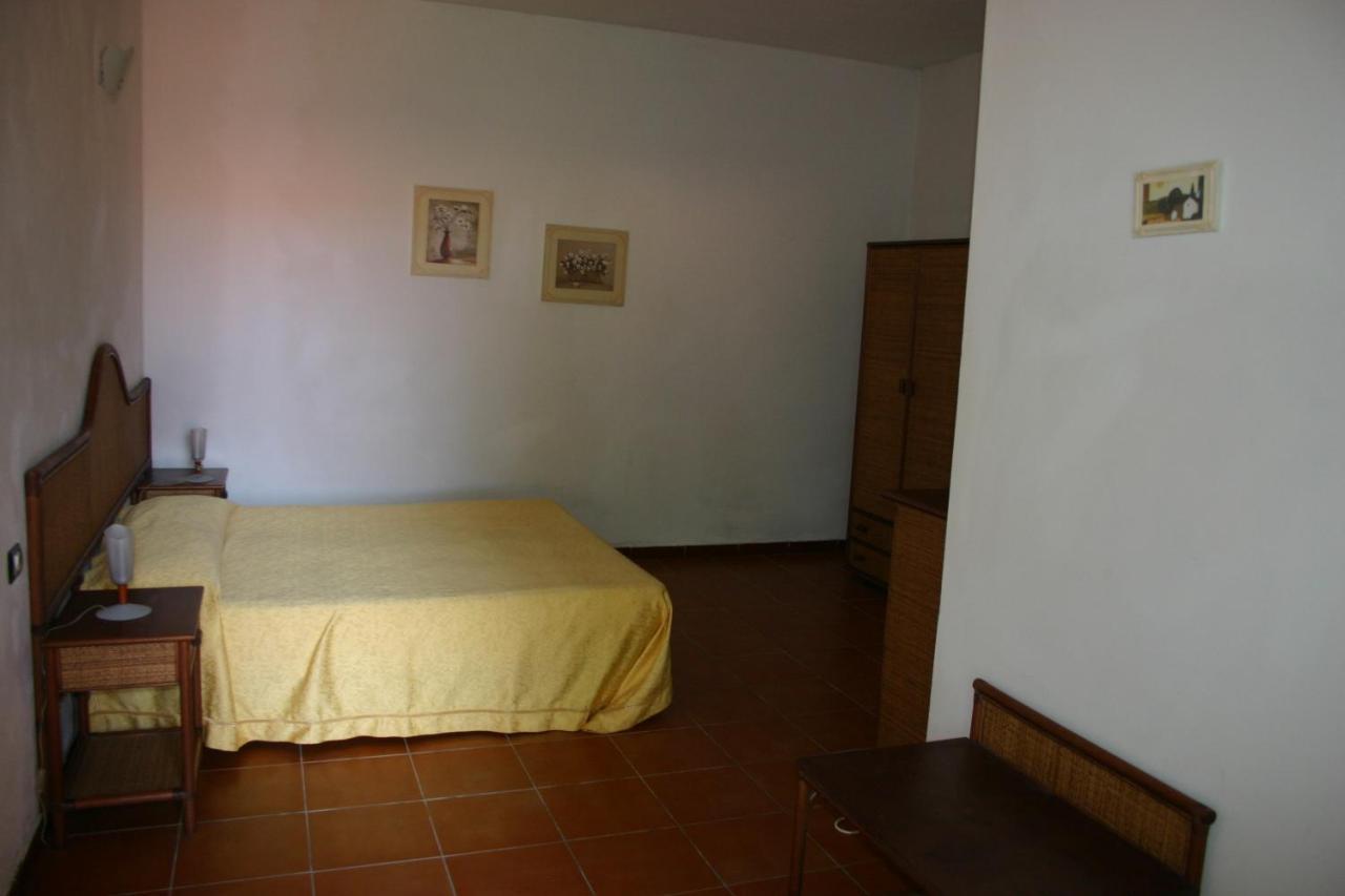Casa Vacanze Marzano Guest House โตรเปอา ภายนอก รูปภาพ