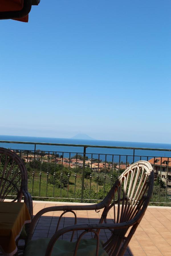 Casa Vacanze Marzano Guest House โตรเปอา ภายนอก รูปภาพ