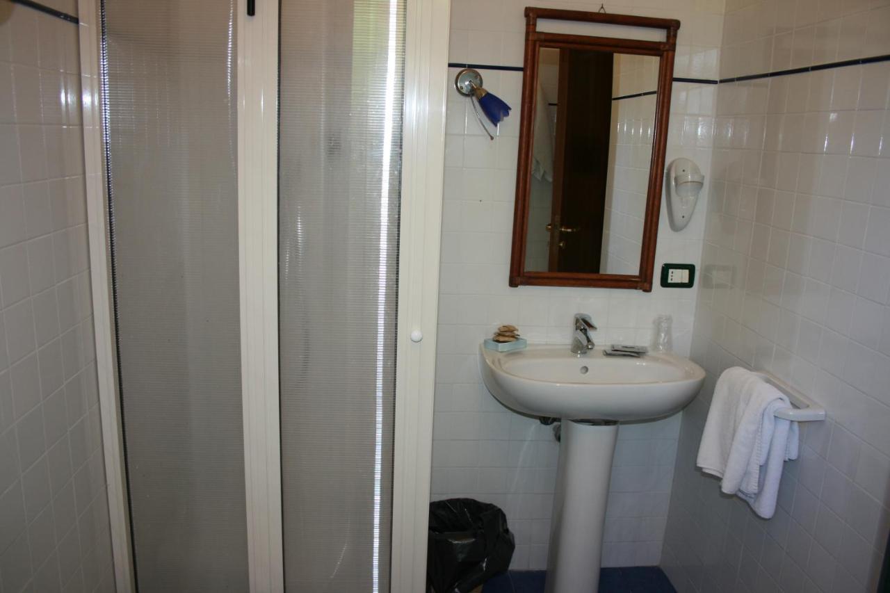 Casa Vacanze Marzano Guest House โตรเปอา ภายนอก รูปภาพ