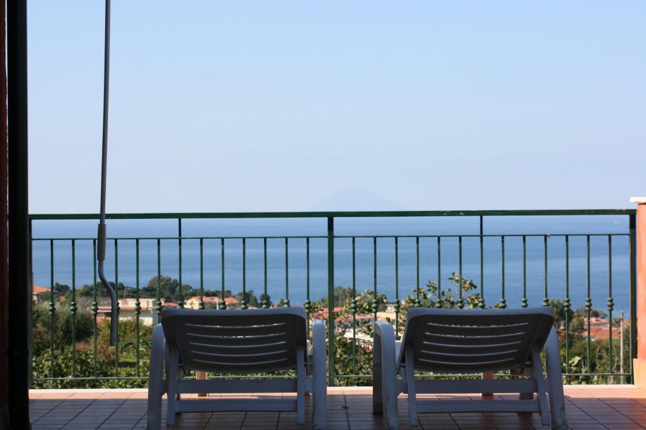 Casa Vacanze Marzano Guest House โตรเปอา ภายนอก รูปภาพ